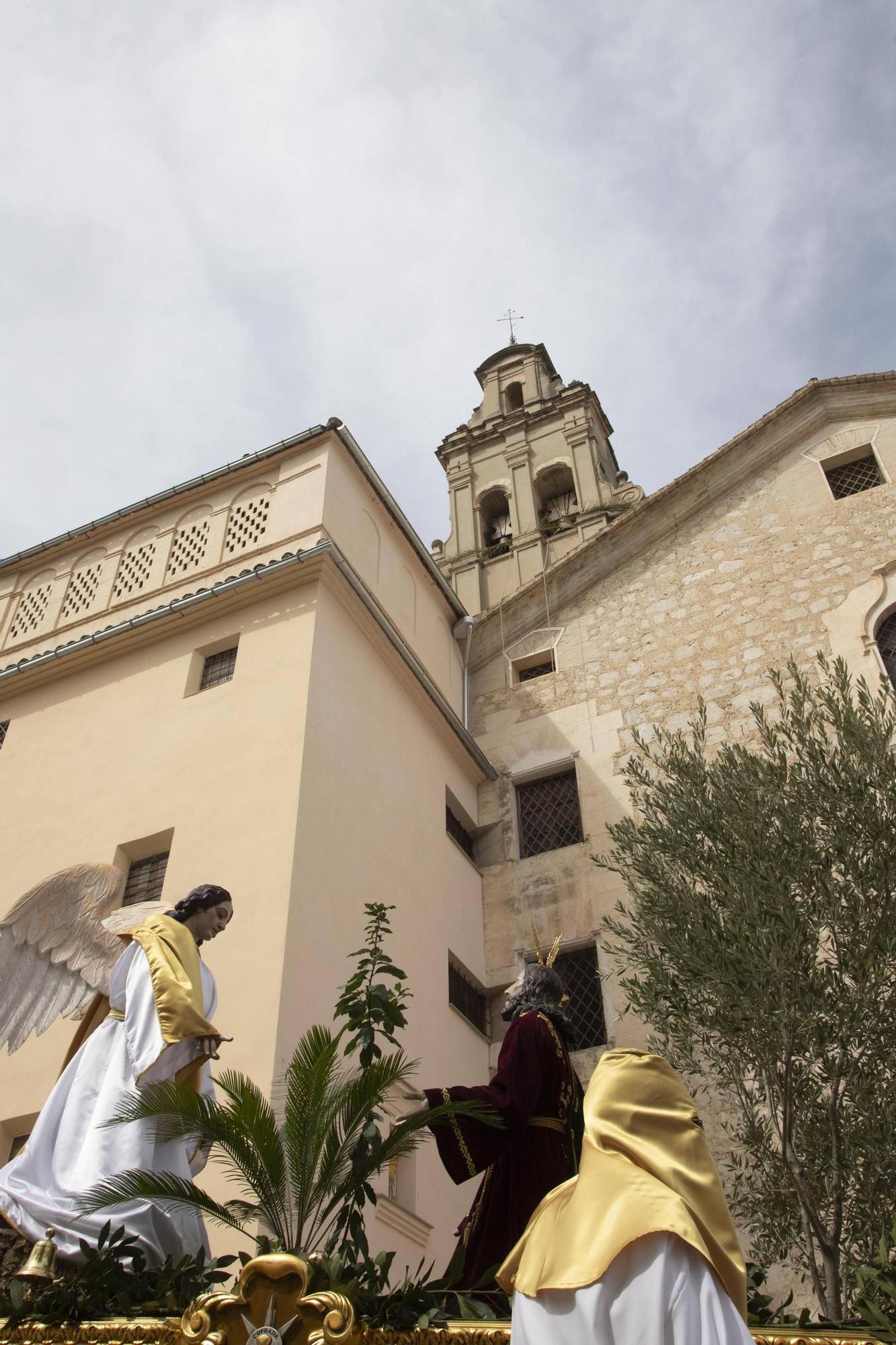 Las procesiones de Semana Santa toman las calles de Ontinyent