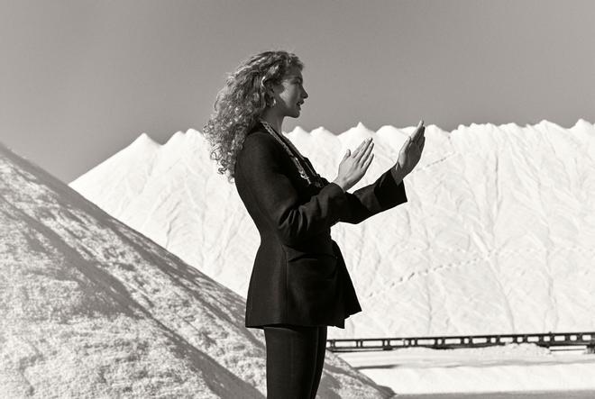 Traje negro de Zara