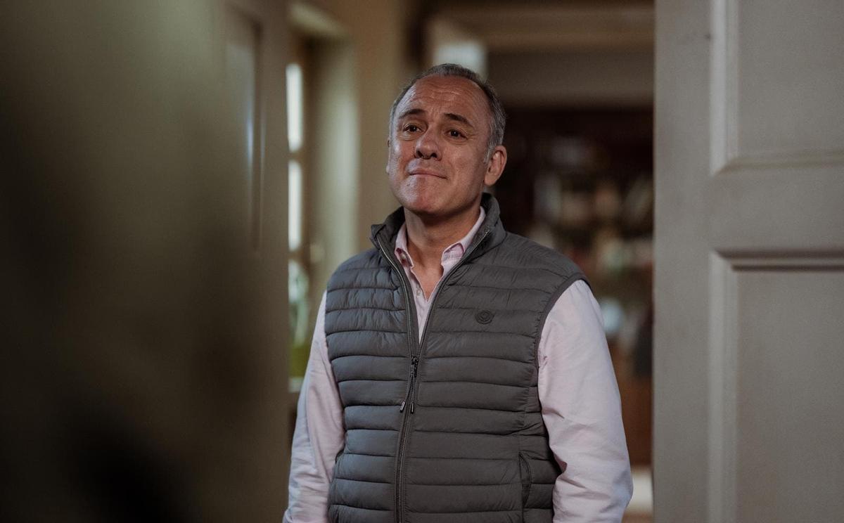 El actor gallego Javier Gutiérrez, en una de las nuevas imágenes de '53 domingos'.