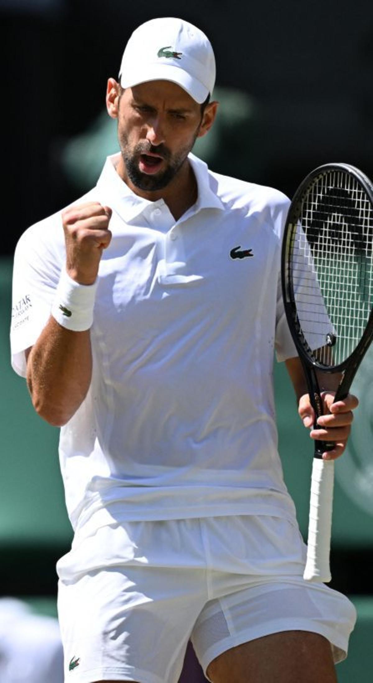 Djokovic es planta als quarts i acaba amb un altre rècord de Federer