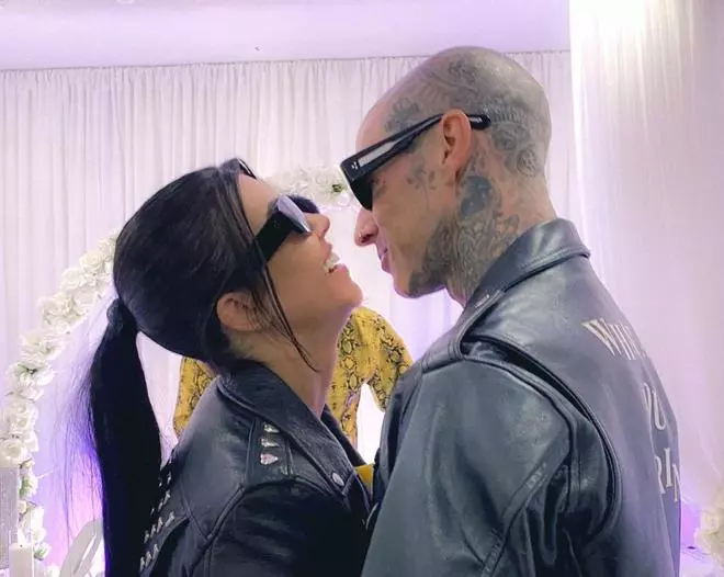 Kourtney Kardashian y Travis Barker ya son padres, ¡otro bebé para el 'klan'!