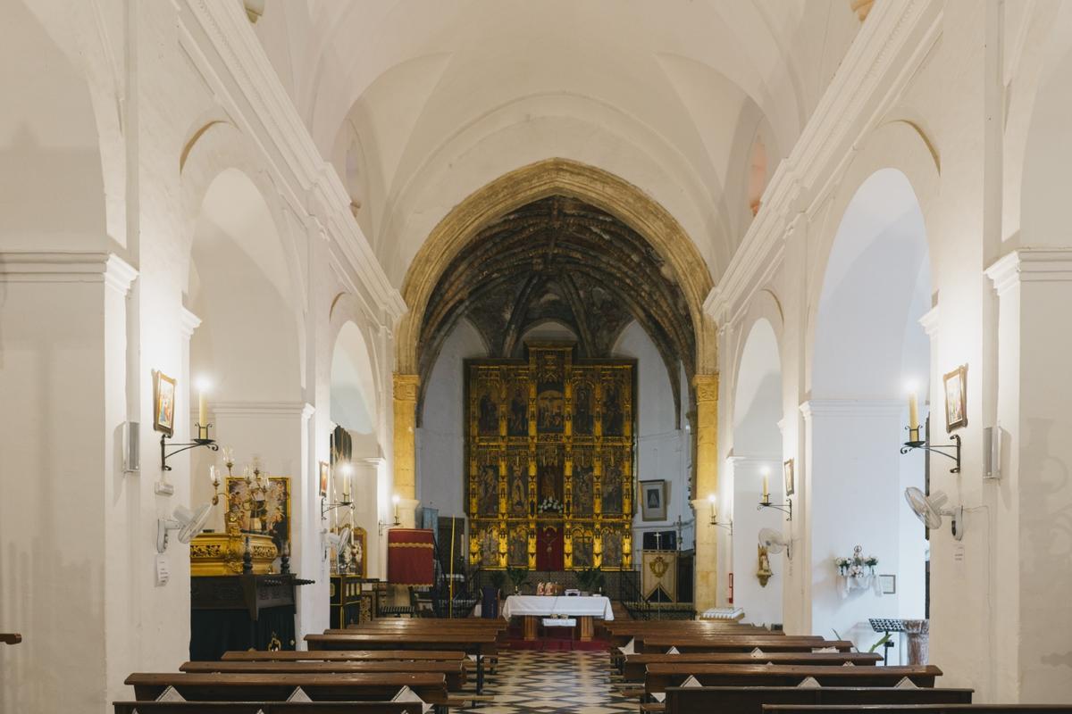 Interior de la Iglesia de Nuestra Señora de las Nieves, en Alanís.