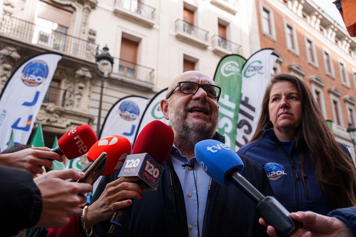 Els sindicats es mobilitzaran per un acord salarial per als funcionaris Els sindicats es mobilitzaran per un acord salarial per als funcionaris