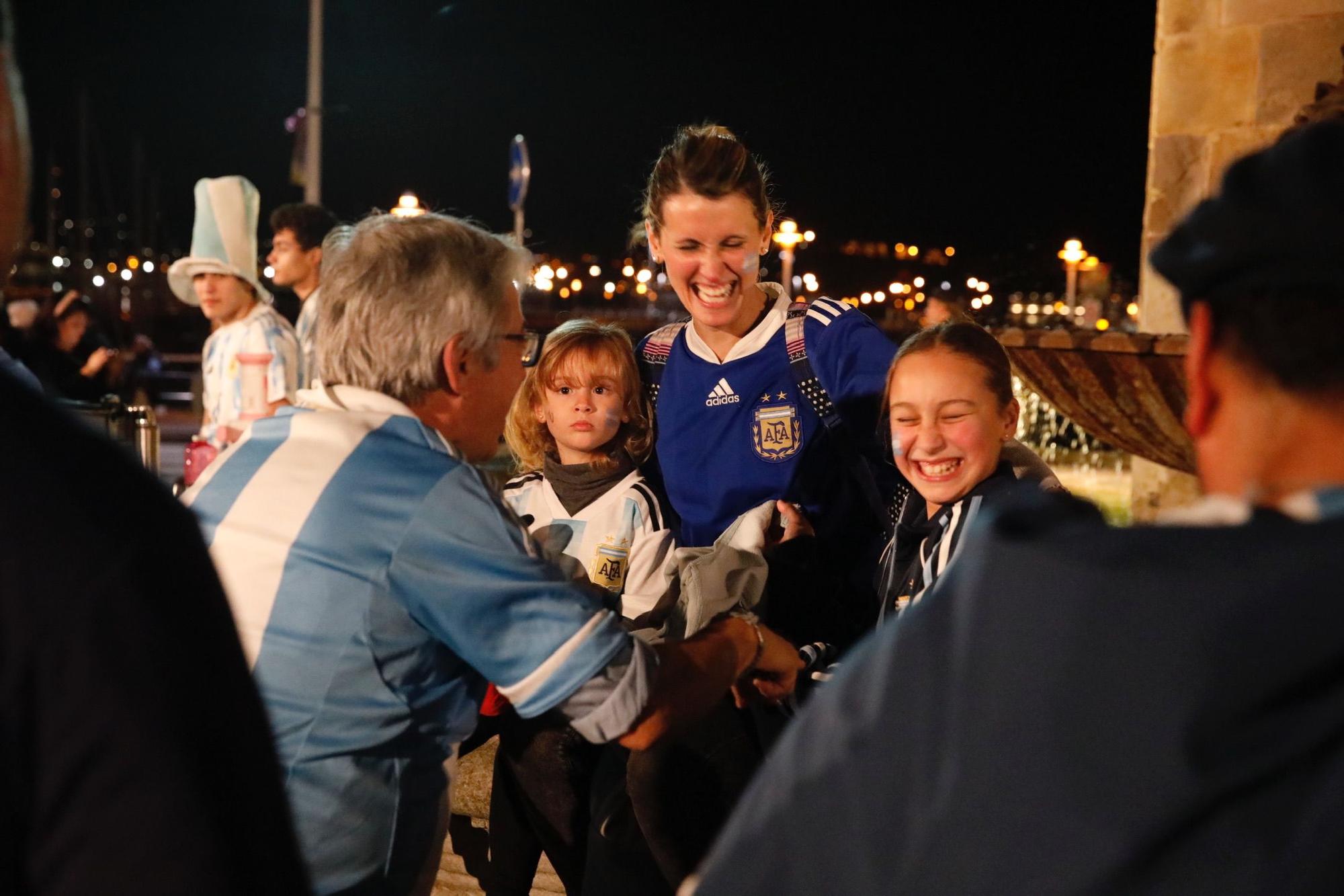 En imágenes: Gijón celebra el Mundial de Argentina como propio