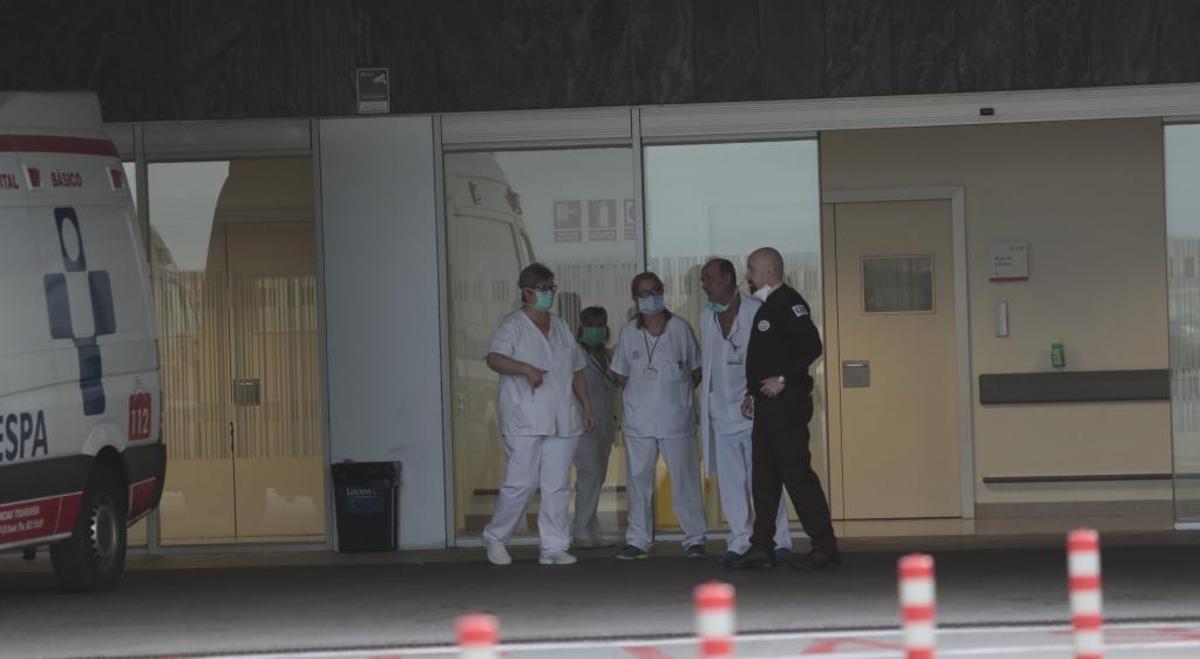 La sanidad asturiana suspenderá gradualmente la actividad de rutina, priorizando los casos urgentes y oncológicos