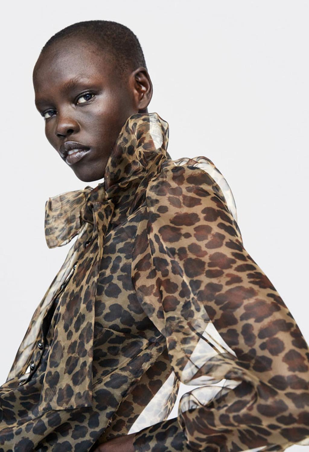 Blusa de animal print sale