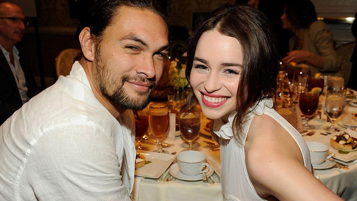 Jason Momoa habla sobre cómo vivió los anaurismas de Emilia Clarke