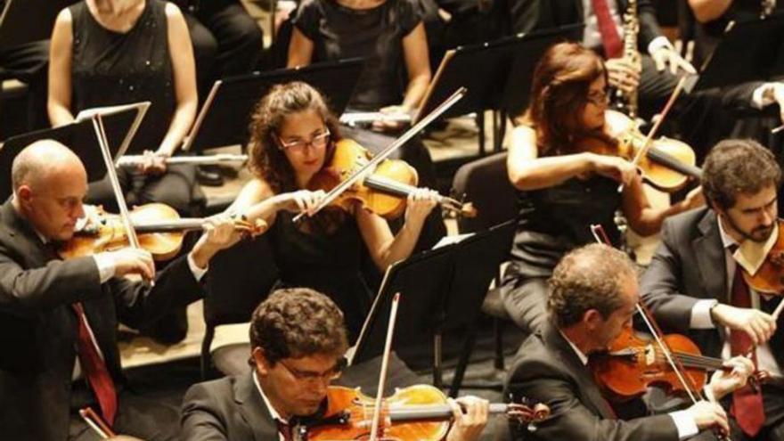 Músicos de la Orquesta de Córdoba, durante una actuación.