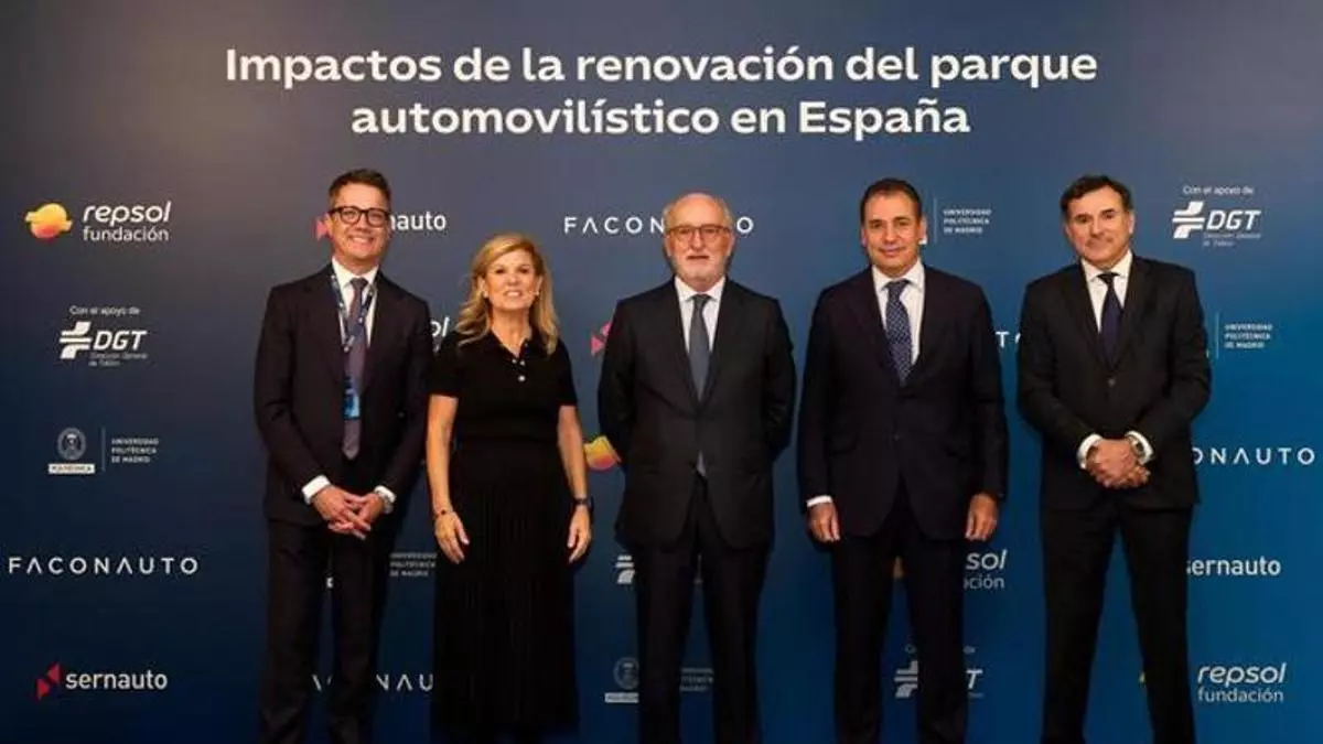 Dos de cada tres españoles piden neutralidad tecnológica para renovar el parque móvil y frenar las emisiones