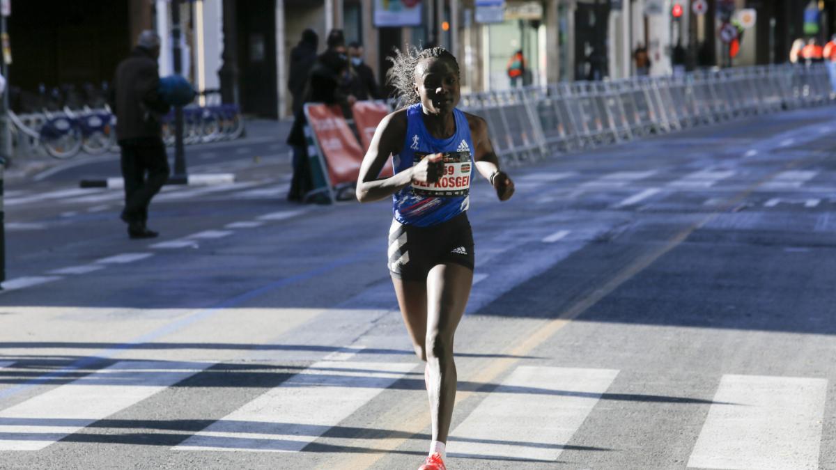 Maratón Valencia 2020: las imágenes del maratón y el Medio Maratón