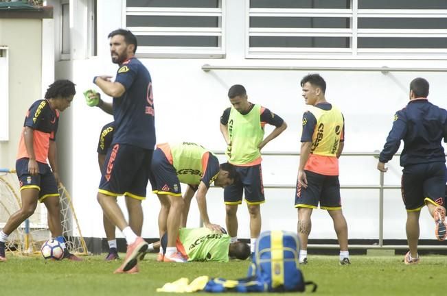 ENTRENAMIENTO DE LA UD LAS PALMAS EN BARRANCO ...