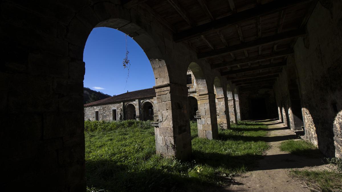 Recorrido por los monasterios olvidados del occidente de Asturias