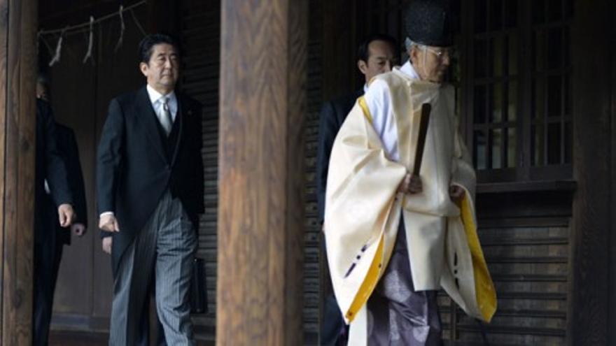 La visita de Abe a Yasukuni eleva la tensión en Oriente