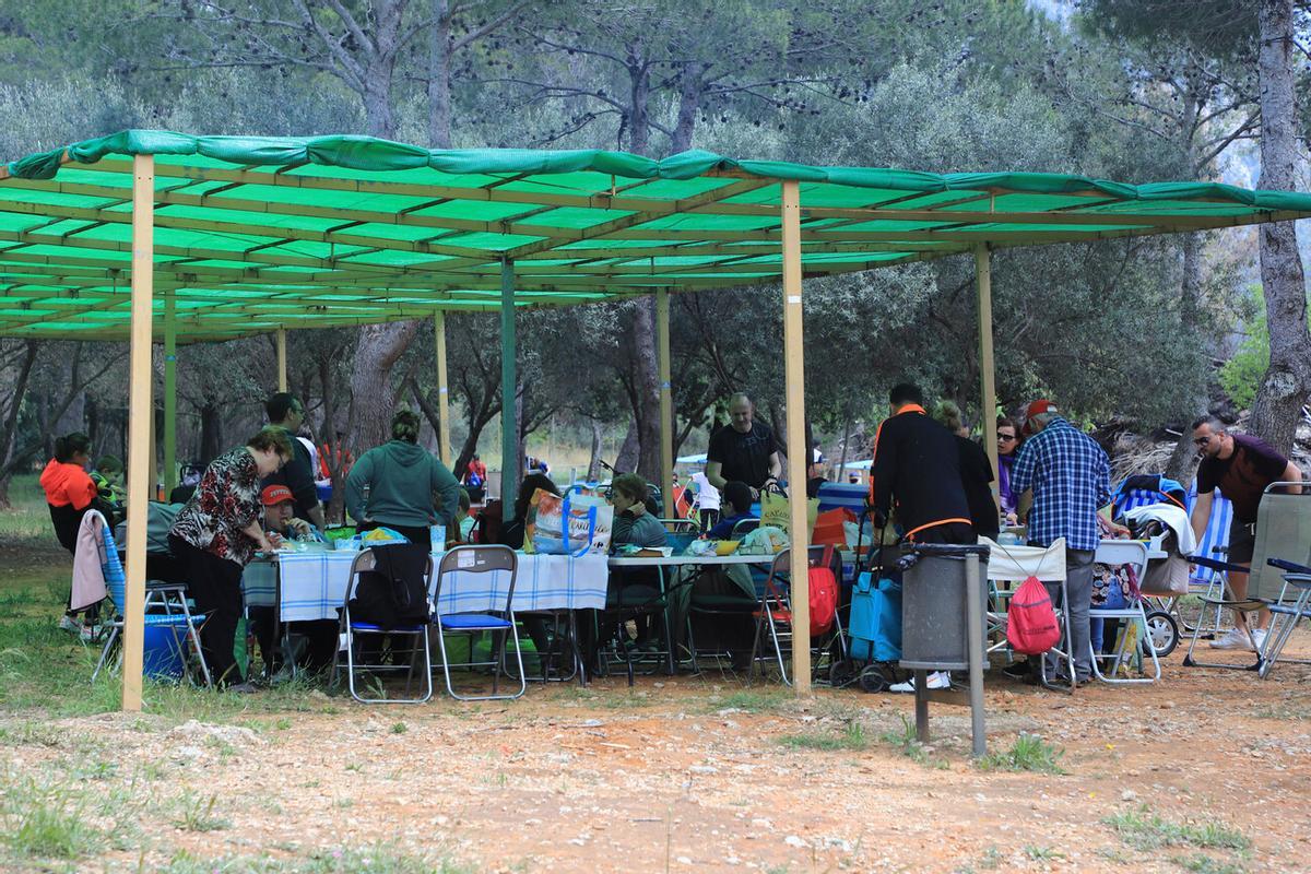 Los saforenses aprovechan Pascua y Sant Vicent para reunirse en familia o en cuadrillas de amigos