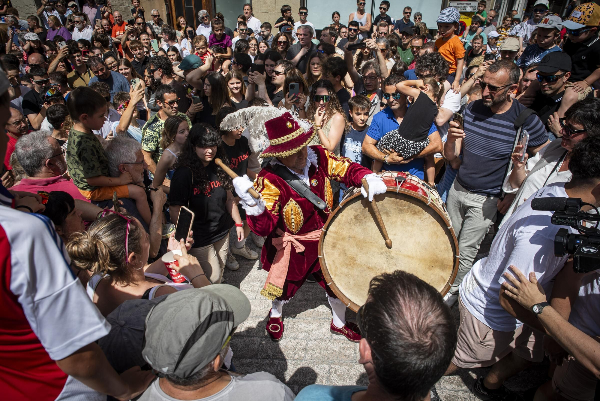 Ple de Patum i cercavila del Tabal a Berga