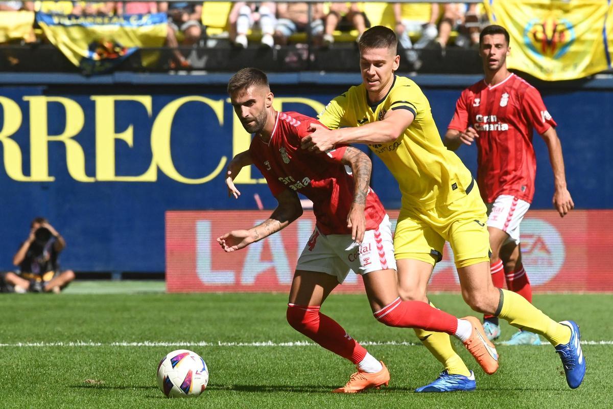 Juan Foyth, en el Villarreal-Las Palmas.