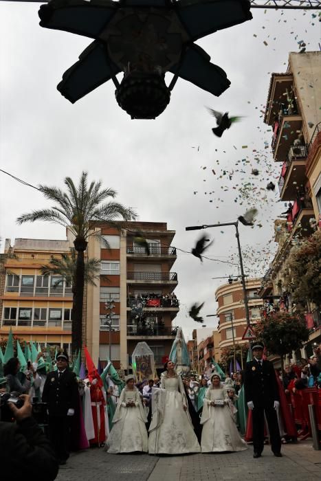 La lluvia no puede con el Encuentro de Torrent