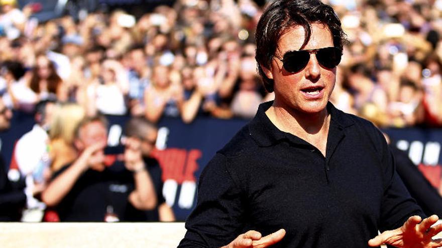 Tom Cruise se rompe un tobillo