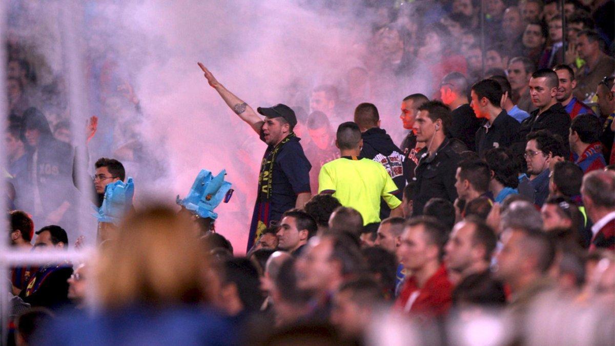 Detenidos 23 aficionados del FC Barcelona por incidentes en Sevilla