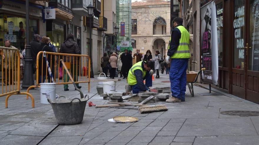 Obras en la calle Renova