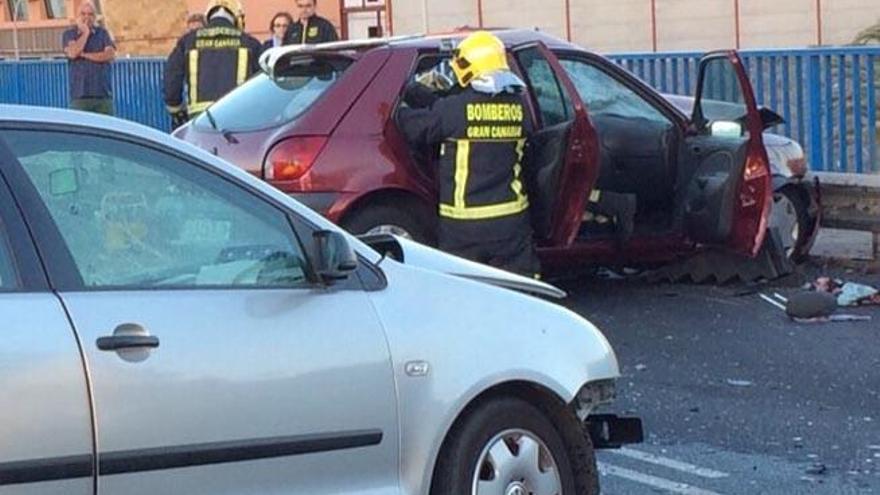 Dos heridos leves en un accidente de tráfico en Agüimes