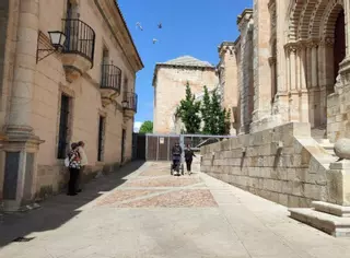 Localizan en el subsuelo la posible conexión entre el Palacio Episcopal y la Catedral