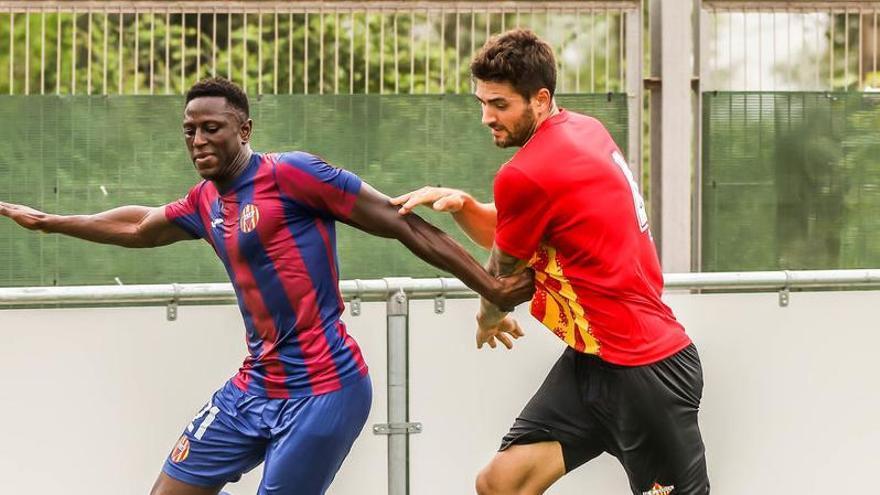 L&#039;Escala empata a 2 amb el Girona B i treu el primer punt de la temporada