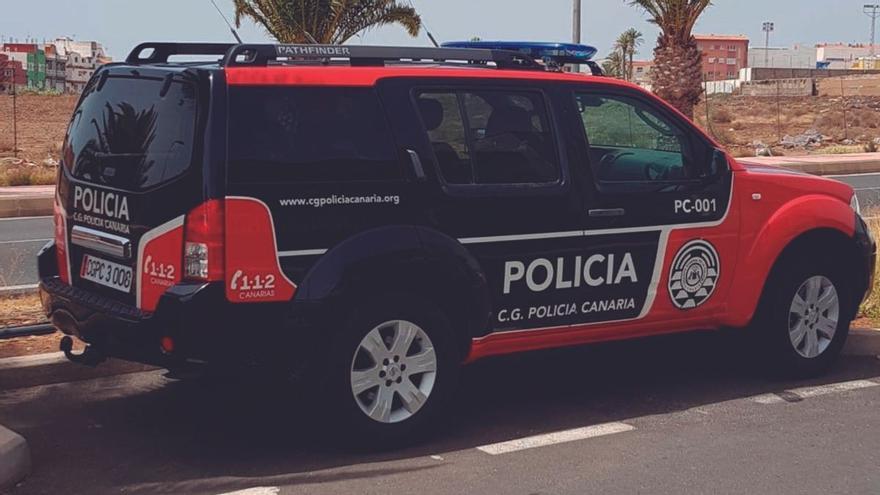 Insulta a policías por hacer un control junto a su casa y entra en prisión en Tenerife