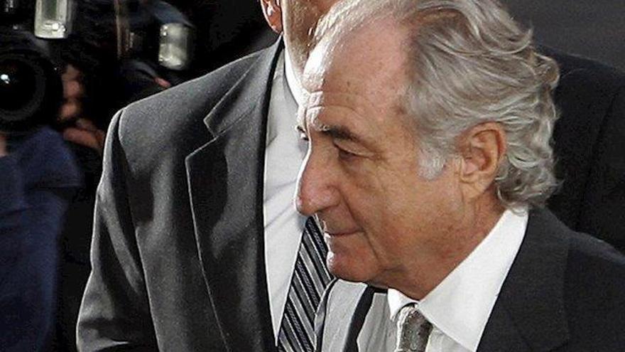 Bernie Madoff dice que sufre una enfermedad terminal y pide salir de prisión