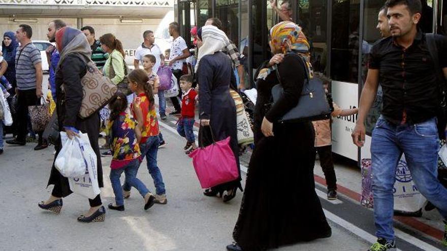 Castilla y León recibe a 32 refugiados sirios procedentes de Líbano