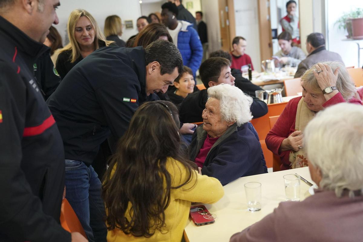 Las viviendas de los desalojados no han resultado afectadas por la inundación que sufrieron en días anteriores.