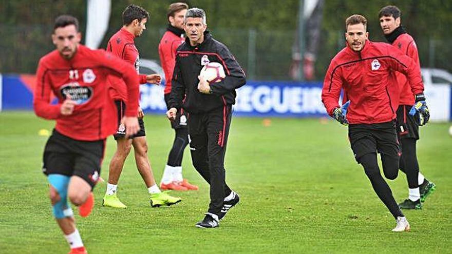 José Luis Martí, durante un entrenamiento en la ciudad deportiva de Abegondo.