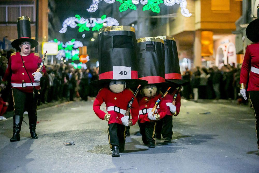 Búscate en las fotos del Carnaval en Benidorm