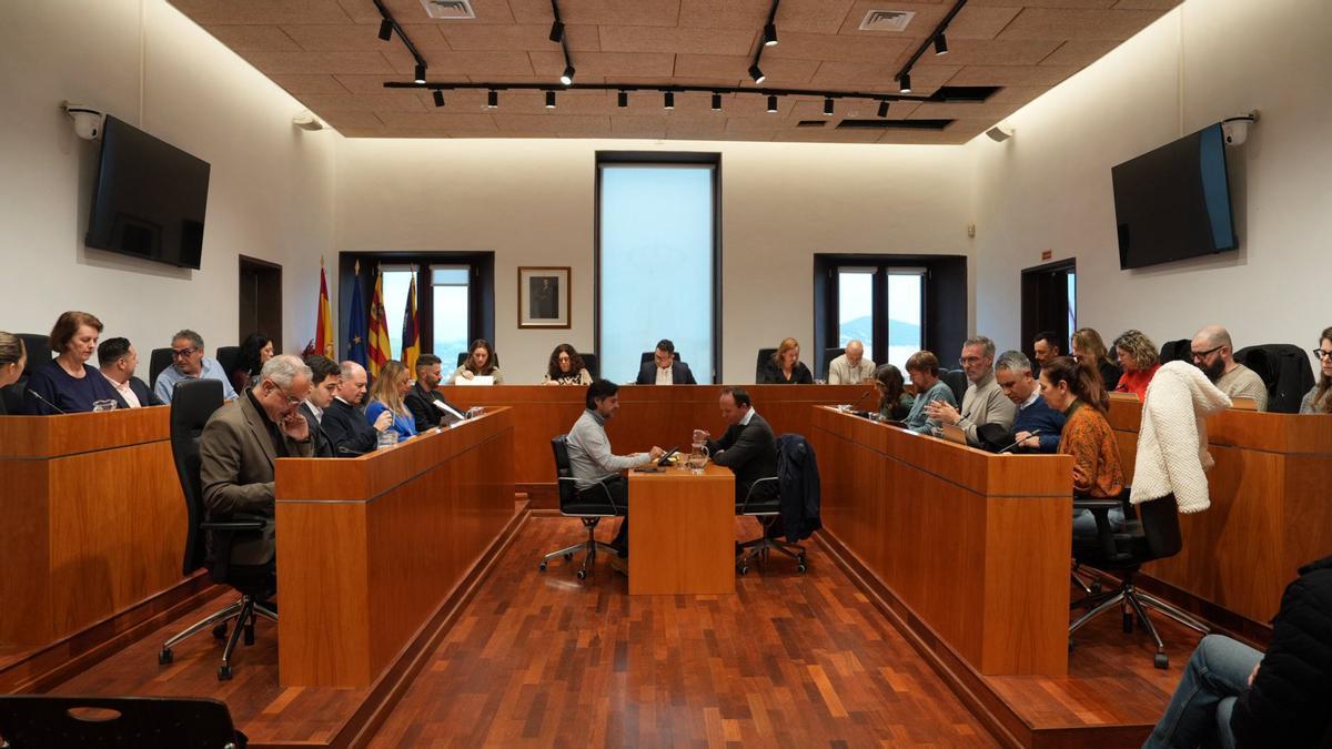 Pleno de Ibiza celebrado este jueves.