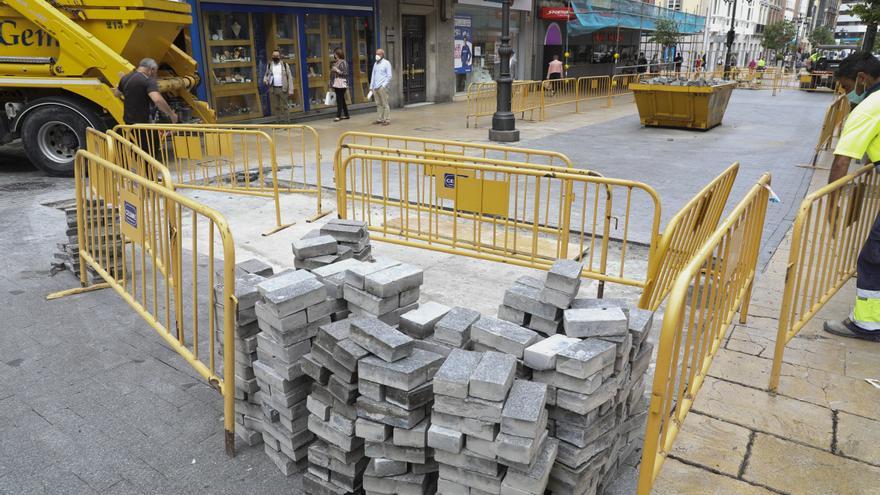 Una avilesina recibirá 2.000 euros por una lesión tras caer en la calle La Cámara