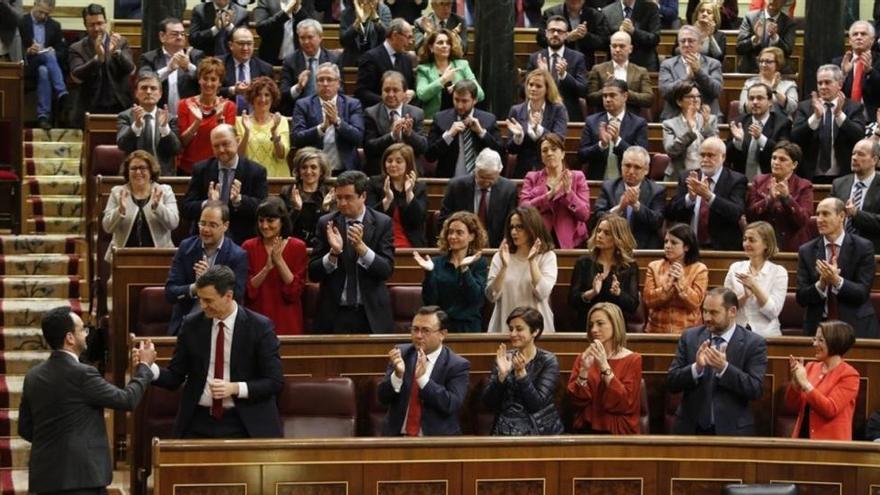 PSOE: (más de) mil maneras de abstenerse