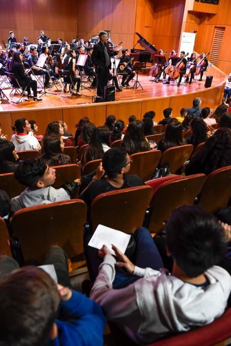 El himno de Canarias suena en El himno de Canarias suena en el Auditorio del Conservatorio Profesional de Música de Las Palmas de Gran Canaria