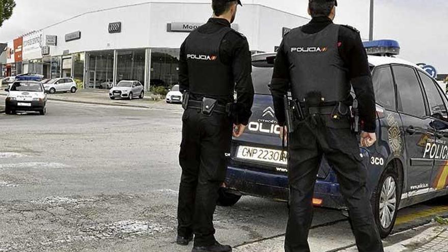 Agentes de la Policía Nacional en Manacor.