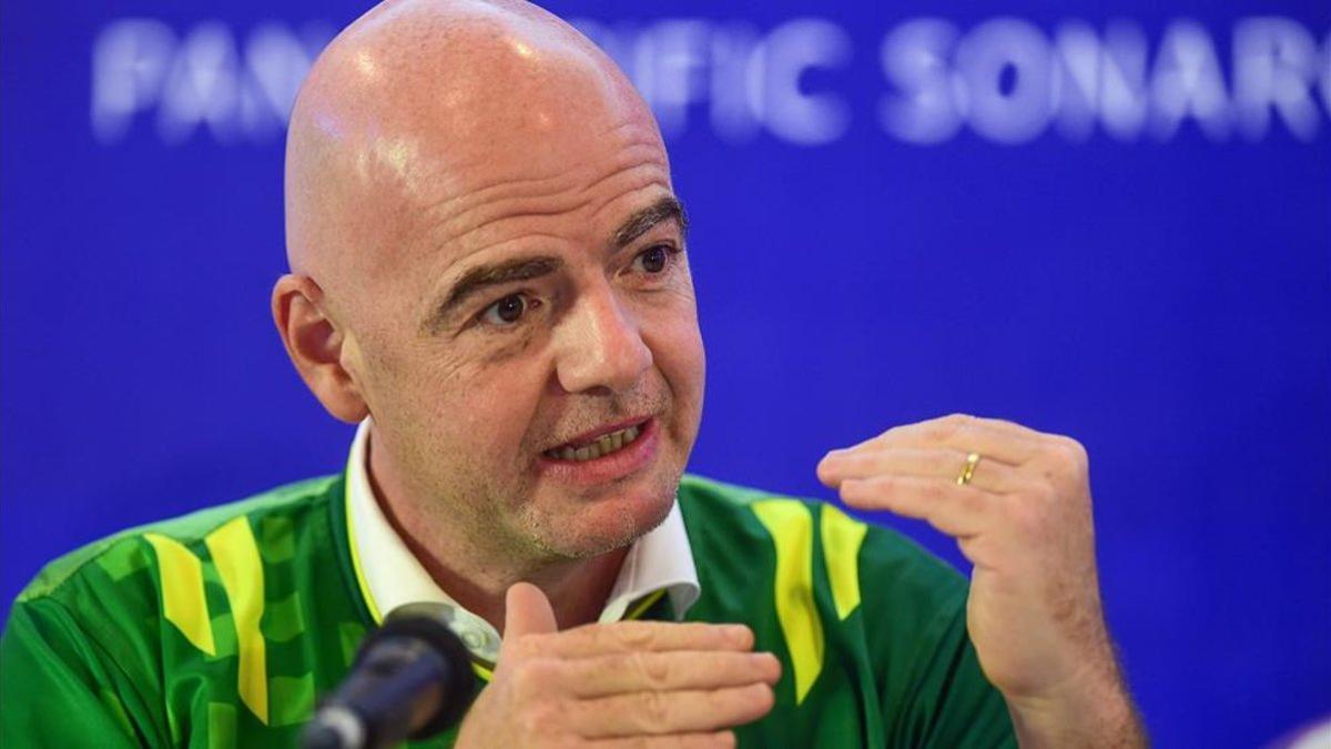 xortunofifa president gianni infantino gestures as he spe191017195058