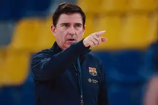Xavi Pascual no entra en pánico tras nueve días fatídicos