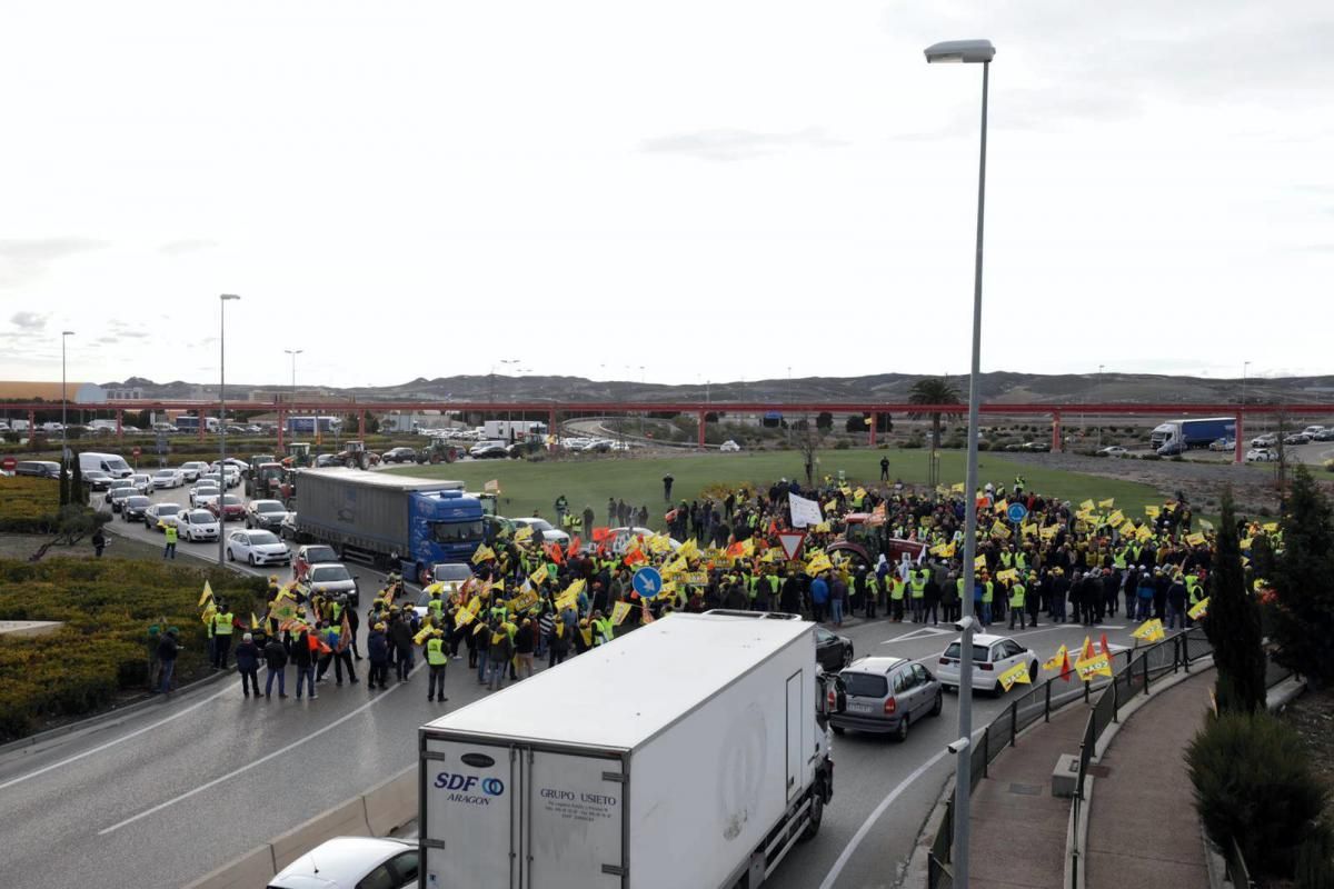 Manifestación de agricultores en Zaragoza