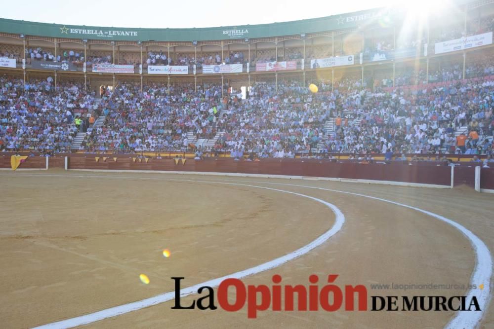 Ambiente en la segunda corrida de Feria