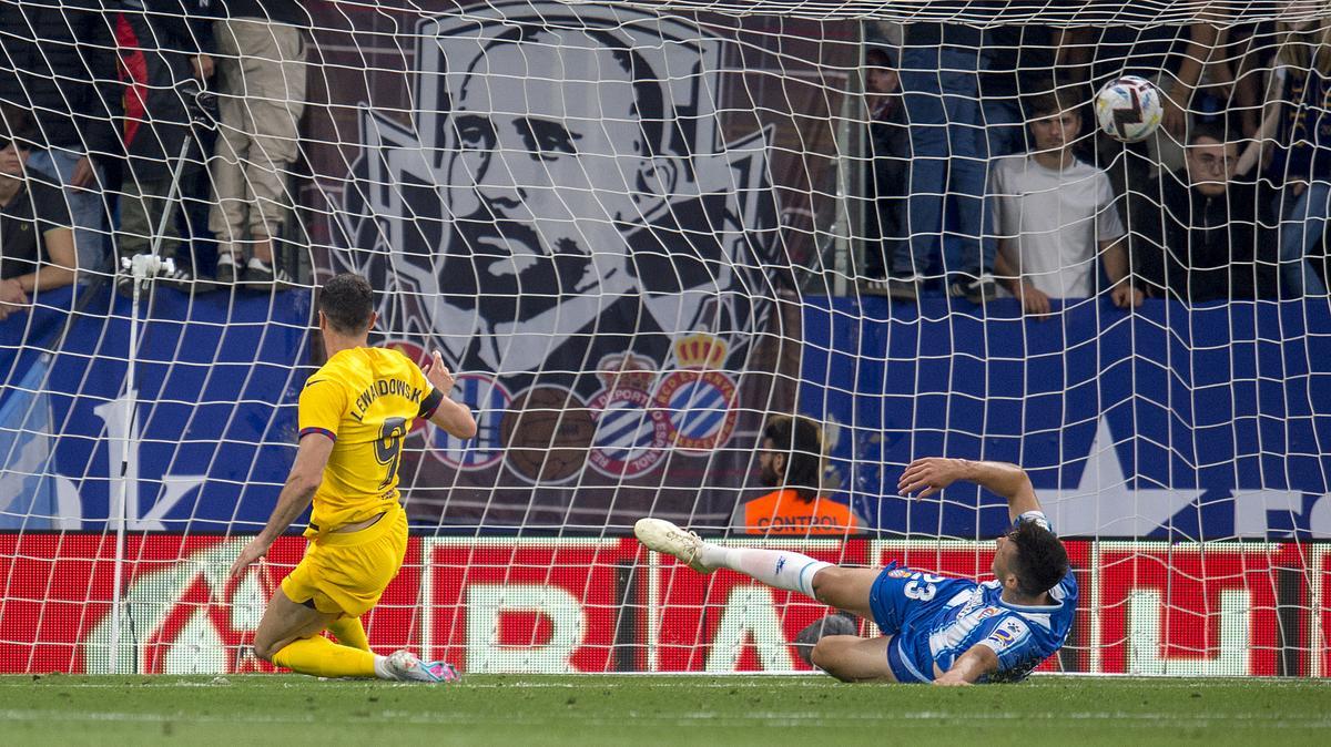 El Barça consigue el título de Liga en el campo del Espanyol