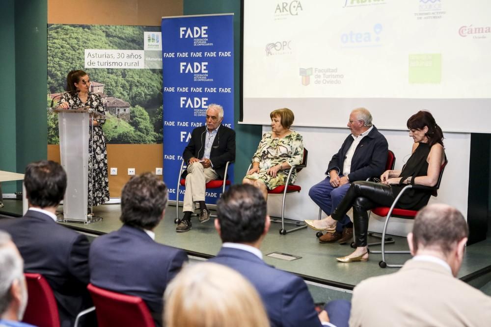 FADE rinde homenaje a los principales pioneros e impulsores del turismo rural de Asturias