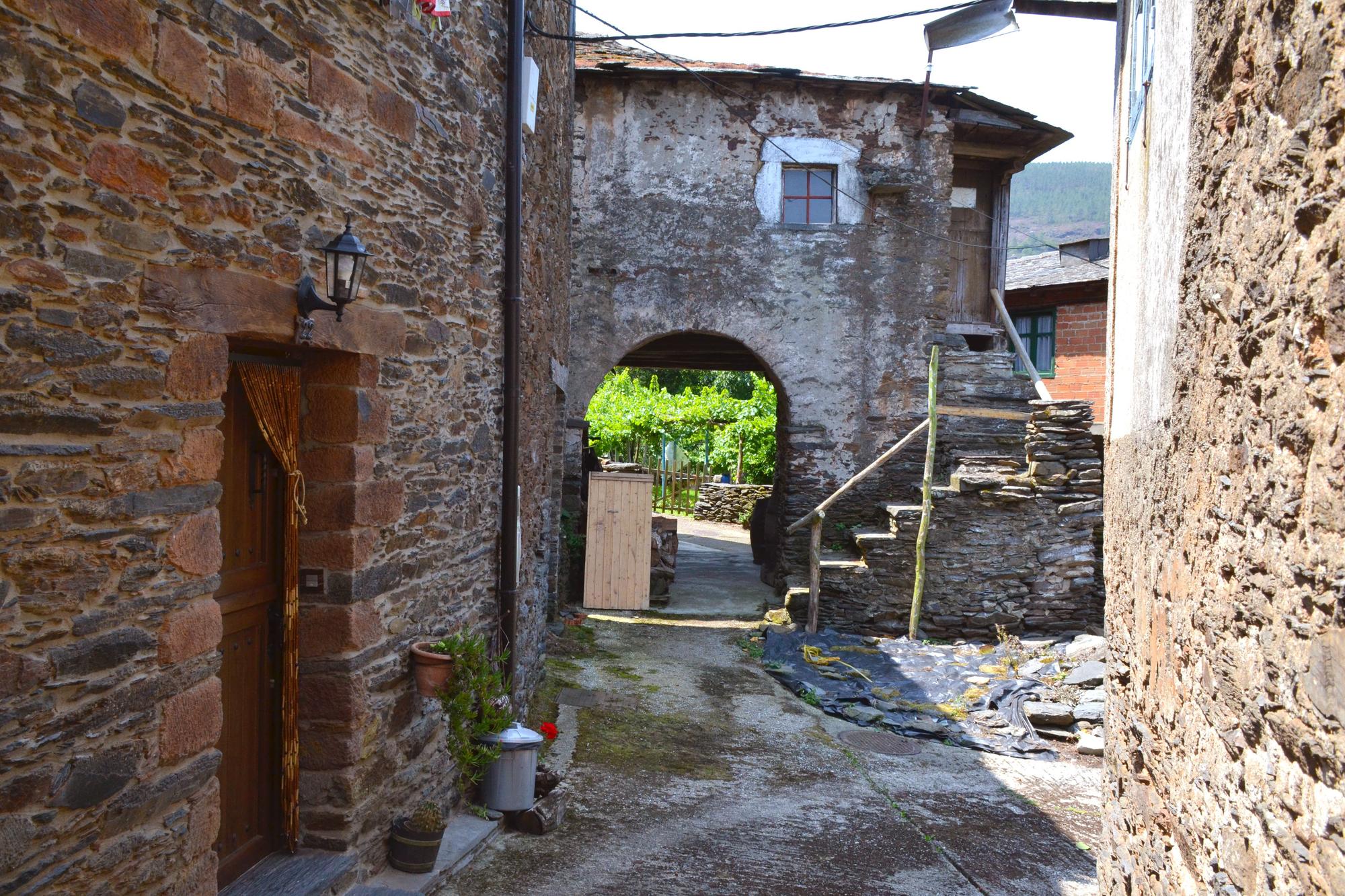 San Emiliano (Allande), un pueblo que se engancha al corazón