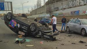 Un accident provoca cues quilomètriques a l’entrada de Barcelona