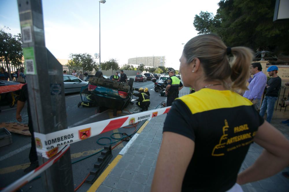 El vehículo de la mujer, de 71 años, ha volcado en la Avenida de la Condomina sobre las 9.30 horas