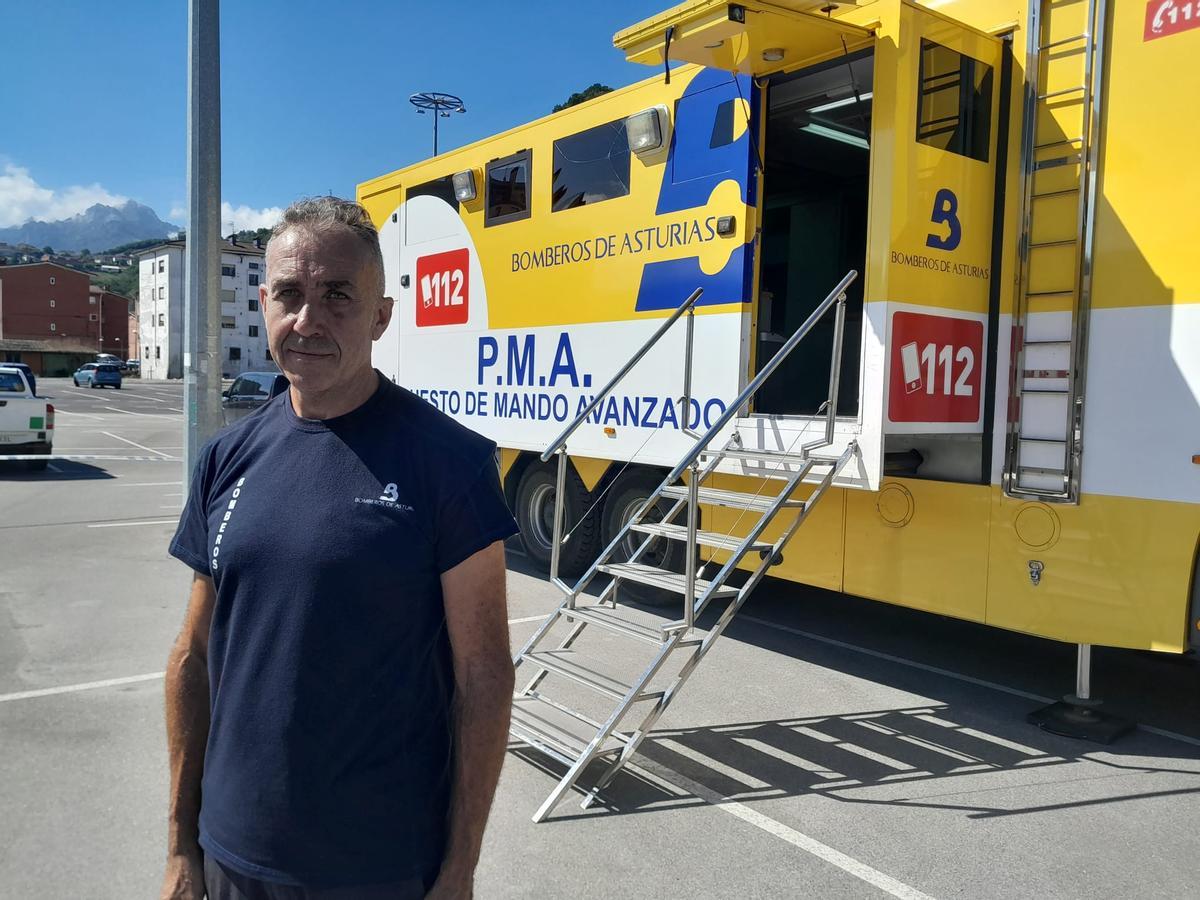 Así fue el rescate del hombre de 80 años desparecido en Laviana, encontrado esta mañana Así fue el rescate del hombre de 80 años desparecido en Laviana, encontrado esta mañana