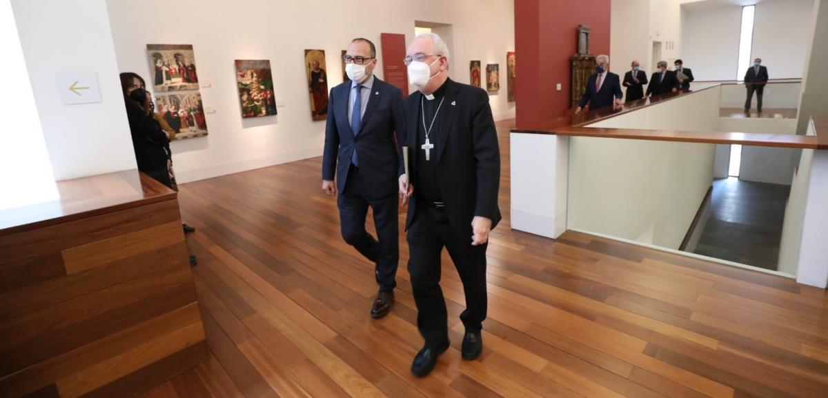 Llegan a Barbastro por fin 23 piezas de arte sacro de las 111 retenidas en Lérida, las de menos valor