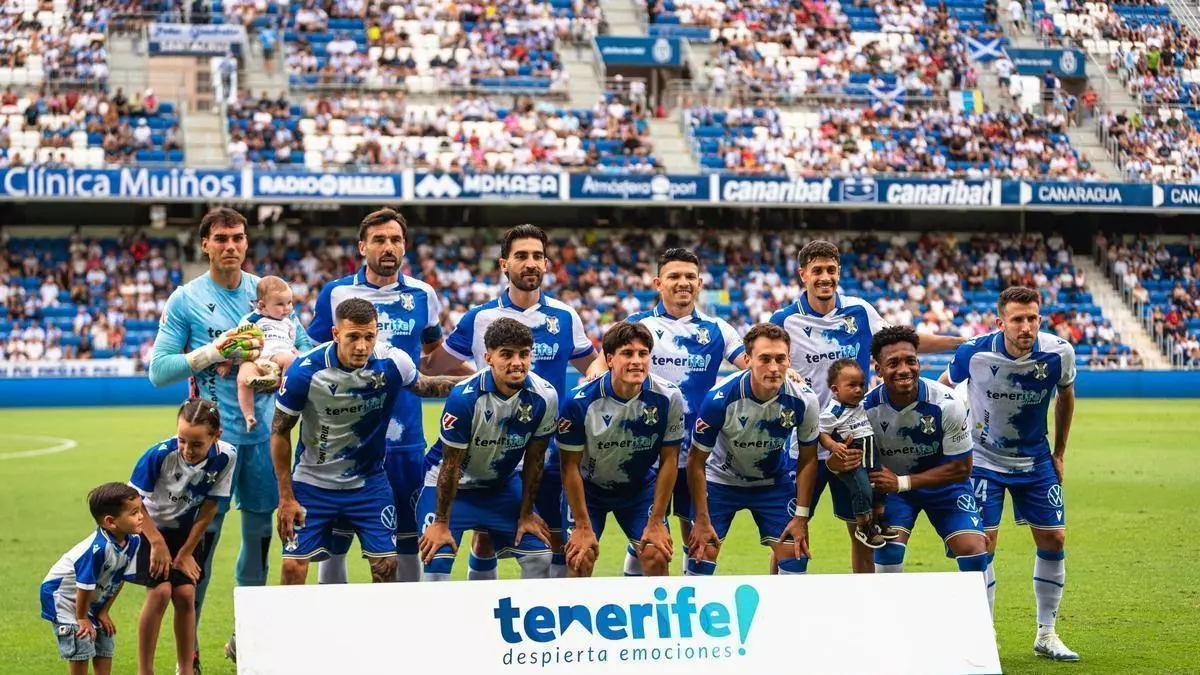 Empate poco convincente del CD Tenerife ante el Cádiz en el Heliodoro
